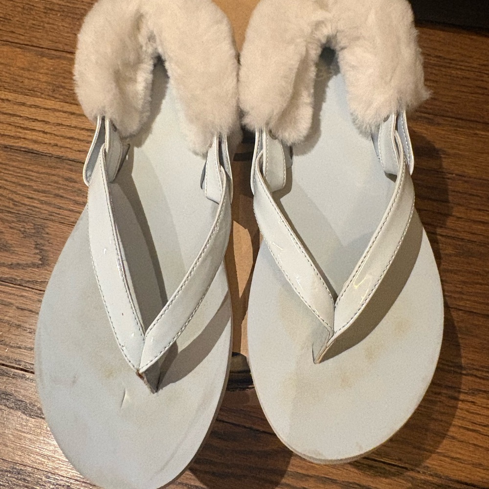 Uggs Women’s light blue  Faux-Fur Flip Flop Sandals
